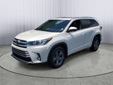 Used 2018 Toyota Highlander Limited Platinum image 3