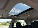 Used 2024 Hyundai Venue SEL image 3