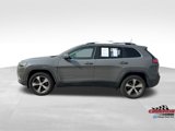 Used 2020 Jeep Cherokee Limited image 3