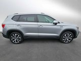 Used 2022 Volkswagen Taos SE w/ IQ.Drive SE Package image 6