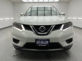 Used 2016 Nissan Rogue SV w/ SV Premium Package image 2
