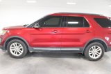 Used 2016 Ford Explorer XLT w/ Equipment Group 202A image 6