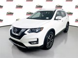 Used 2017 Nissan Rogue SL image 3