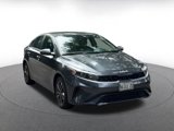 Used 2023 Kia Forte LXS image 3