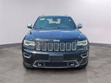 Used 2017 Jeep Grand Cherokee Overland image 2