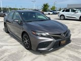Used 2024 Toyota Camry SE image 3