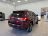 Used 2017 Jeep Grand Cherokee Limited image 3