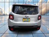 Used 2015 Jeep Renegade Latitude w/ Cold Weather Group II image 6
