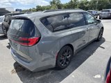 Used 2021 Chrysler Pacifica Touring-L w/ S Appearance Package image 3