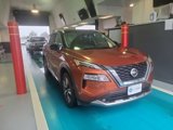 Used 2021 Nissan Rogue Platinum image 3