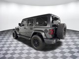 Used 2018 Jeep Wrangler Unlimited Sahara image 3