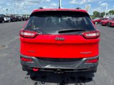 Used 2017 Jeep Cherokee Trailhawk image 4