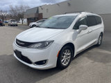 Used 2020 Chrysler Pacifica Touring-L image 3