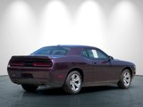 Used 2020 Dodge Challenger SXT image 4