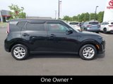Used 2023 Kia Soul LX w/ LX Technology Package image 2