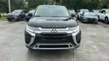 Used 2020 Mitsubishi Outlander ES image 2