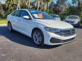New 2024 Volkswagen Jetta SE image 2
