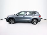 Used 2024 Volkswagen Taos SE image 4