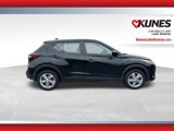 Used 2024 Nissan Kicks S image 2