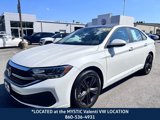 Certified 2023 Volkswagen Jetta SE w/ Panoramic Sunroof Package image 2