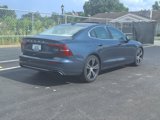 Used 2019 Volvo S60 T5 Inscription image 2
