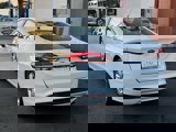 Used 2018 Ford Fusion SE w/ Fusion SE Technology Package image 4