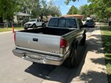 Used 2000 Chevrolet S10 Pickup 4x4 Extended Cab w/ Preferred Equipment Group image 6