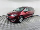 Used 2017 Chrysler Pacifica Limited image 2
