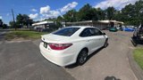 Used 2016 Toyota Camry SE image 5