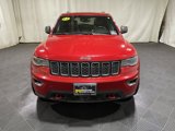 Used 2017 Jeep Grand Cherokee Trailhawk w/ Trailhawk Luxury Group image 2