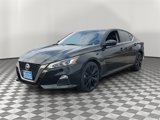 Used 2021 Nissan Altima 2.5 SR image 2