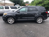 Used 2013 Ford Explorer XLT image 2