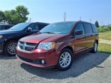 Used 2019 Dodge Grand Caravan SXT image 2
