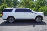 Used 2024 GMC Yukon XL Denali Ultimate image 2