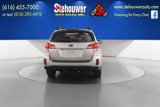 Used 2014 Subaru Outback 2.5i Limited w/ Moonroof Package image 4