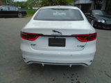 Used 2022 Jaguar XF R-Dynamic SE image 5