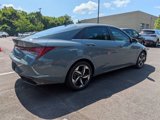 Used 2023 Hyundai Elantra Limited image 5