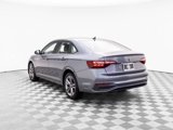 Used 2023 Volkswagen Jetta SE w/ Panoramic Sunroof Package image 3
