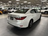 Used 2018 Lexus ES 350 w/ Luxury Package w/Wood Trim image 4