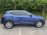 Used 2020 Nissan Rogue Sport SV image 2