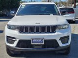 New 2025 Jeep Grand Cherokee Laredo X image 3