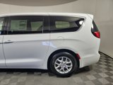 New 2025 Chrysler Voyager LX image 4