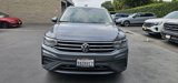 Used 2022 Volkswagen Tiguan SE image 2