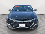 Used 2025 Chevrolet Malibu RS image 2