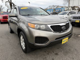 Used 2013 Kia Sorento LX w/ Third Row Pkg image 2