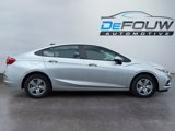 Used 2018 Chevrolet Cruze LS image 2