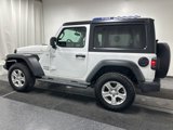 Used 2019 Jeep Wrangler Sport S image 2
