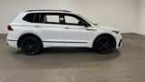 Used 2022 Volkswagen Tiguan SE R-Line image 2