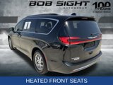 Used 2022 Chrysler Pacifica Touring image 4