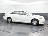 Used 2011 Toyota Camry image 3